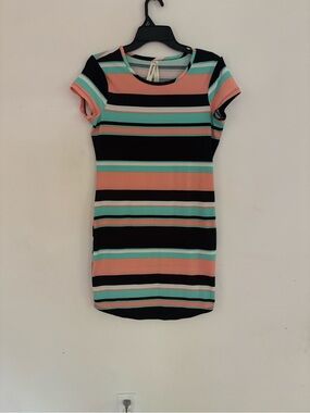 B&B Boutique Striped T-Shirt Dress Size Small